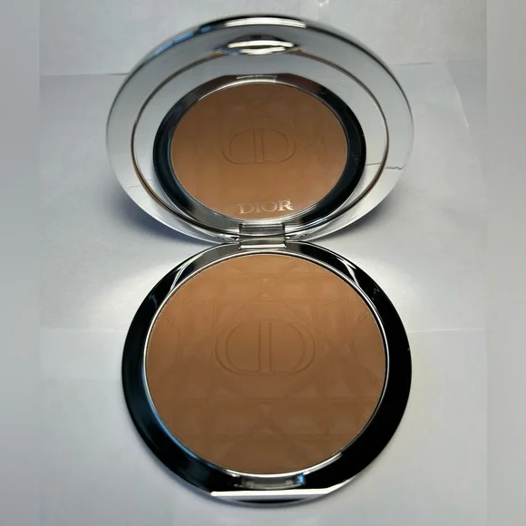 NWT🌷Dior Forever Nude Jumbo Bronzer in #10 - Picture 2 of 4